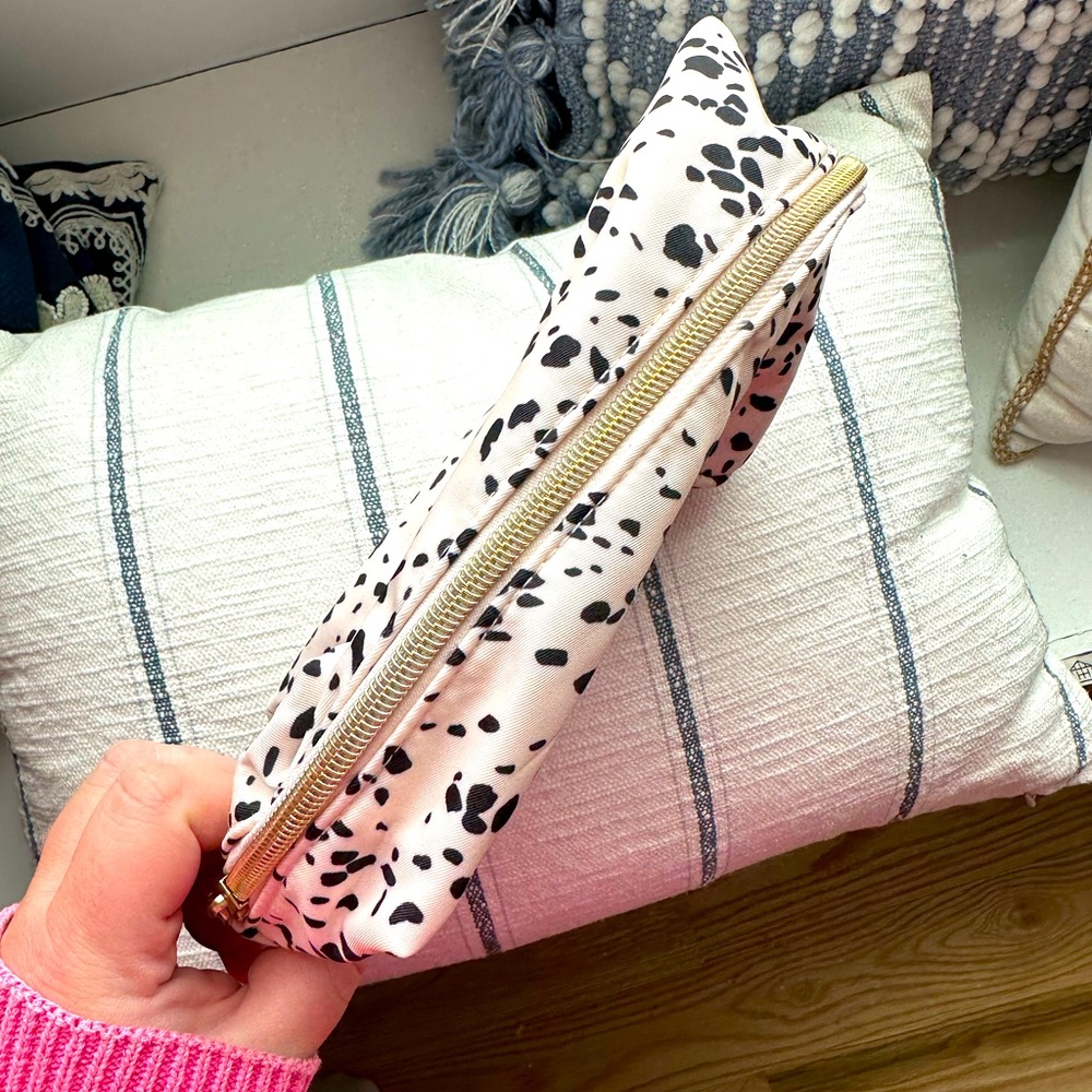 Leopard Makeupbag - Picture 2 of 2